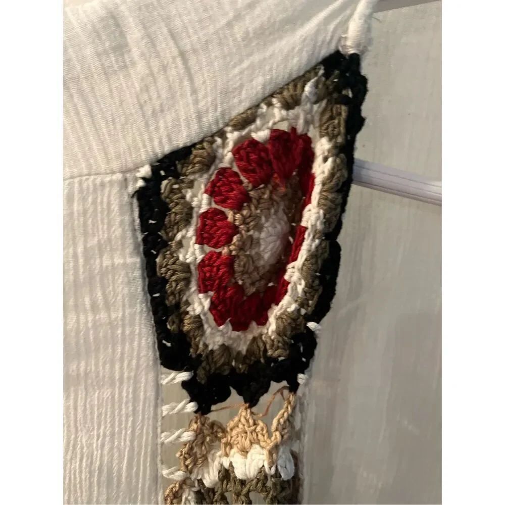 not available - Picture 3 of 5